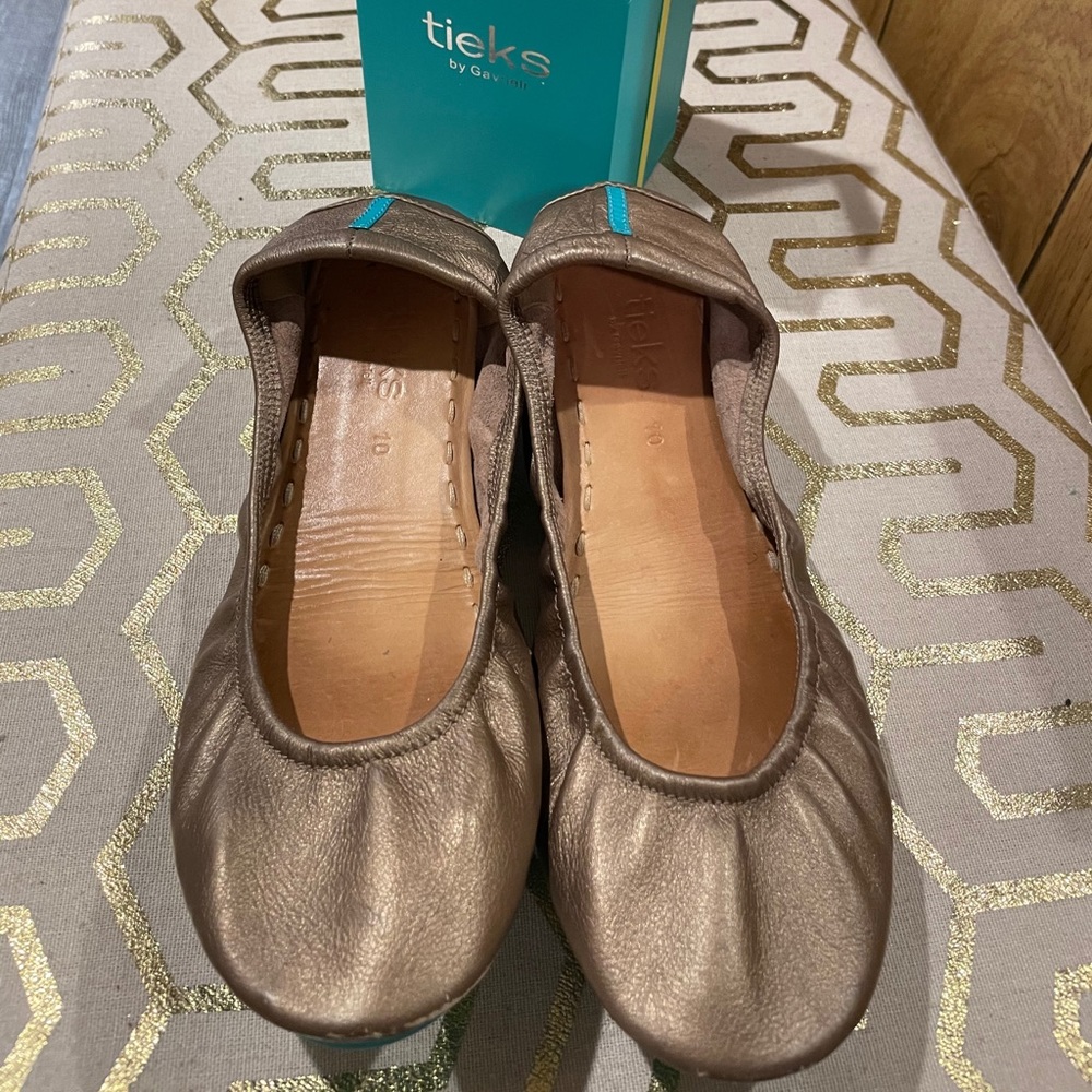 Tieks Metallic Bronze